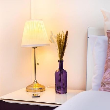 Charmante Wohnung In Koblenzer Innenstadt コブレンツ エクステリア 写真