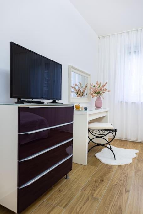 Charmante Wohnung In Koblenzer Innenstadt コブレンツ エクステリア 写真