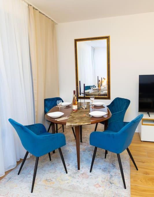 Charmante Wohnung In Koblenzer Innenstadt コブレンツ エクステリア 写真
