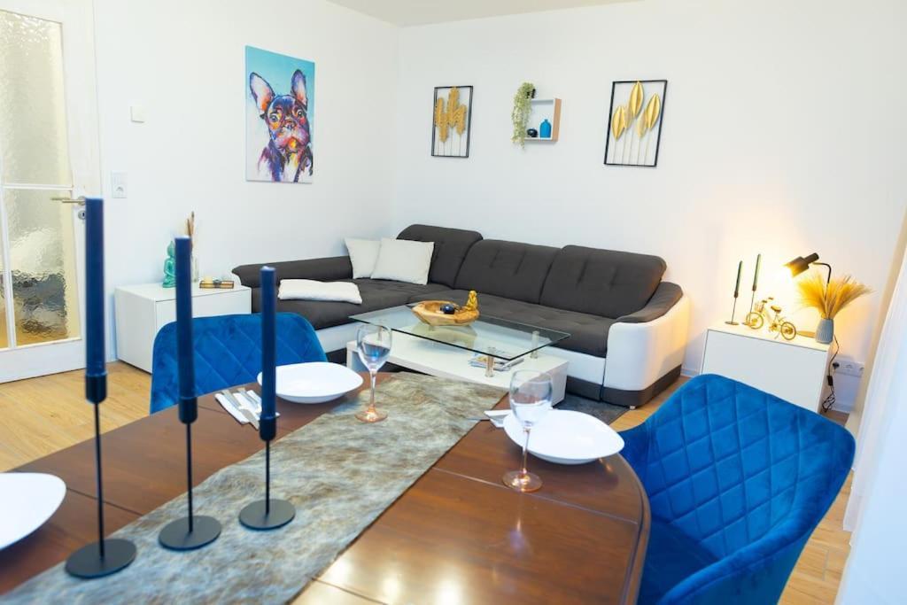 Charmante Wohnung In Koblenzer Innenstadt コブレンツ エクステリア 写真
